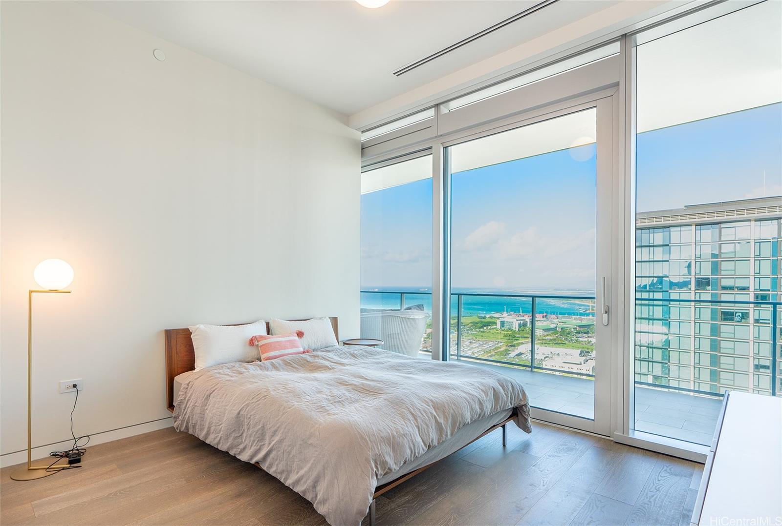 Waiea - 1118 Ala Moana condo # 3401, Honolulu, Hawaii - photo 16 of 25