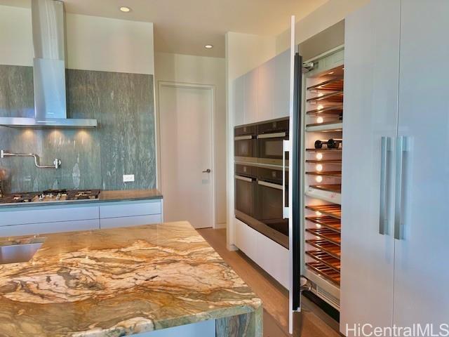 Waiea - 1118 Ala Moana condo # 3403, Honolulu, Hawaii - photo 21 of 24