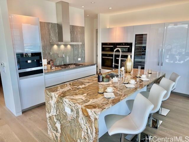 Waiea - 1118 Ala Moana condo # 3403, Honolulu, Hawaii - photo 6 of 24