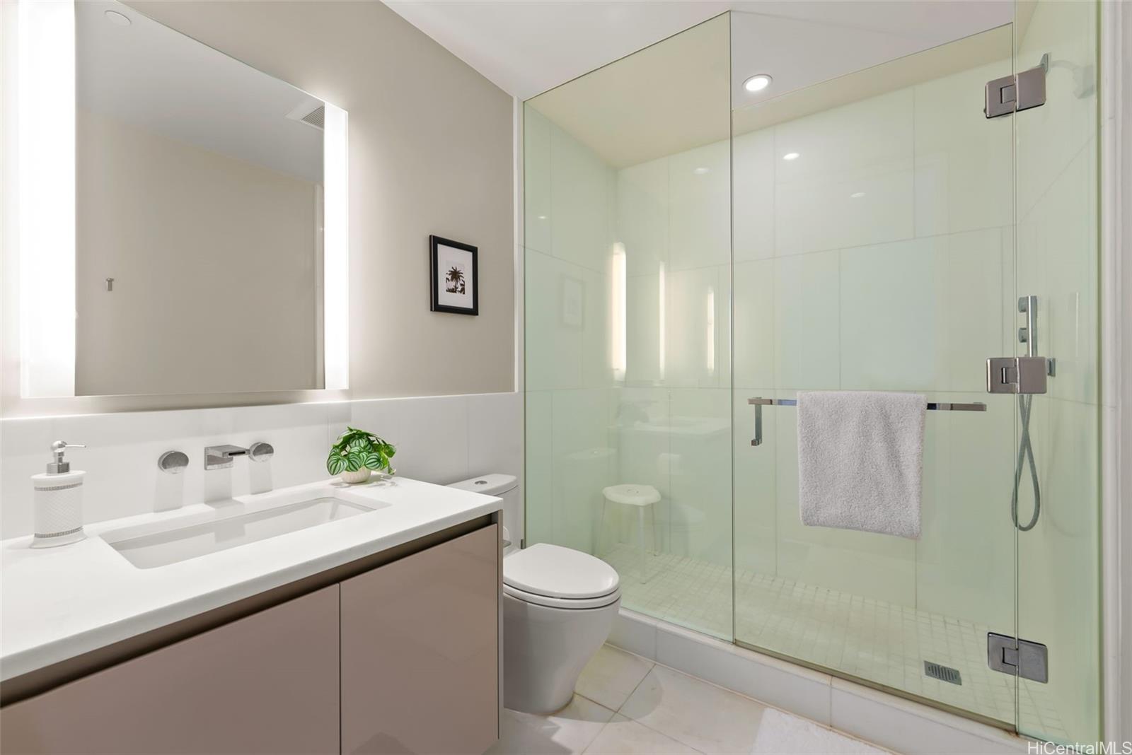 1118 Ala Moana Blvd townhouse # 4, Honolulu, Hawaii - photo 23 of 25