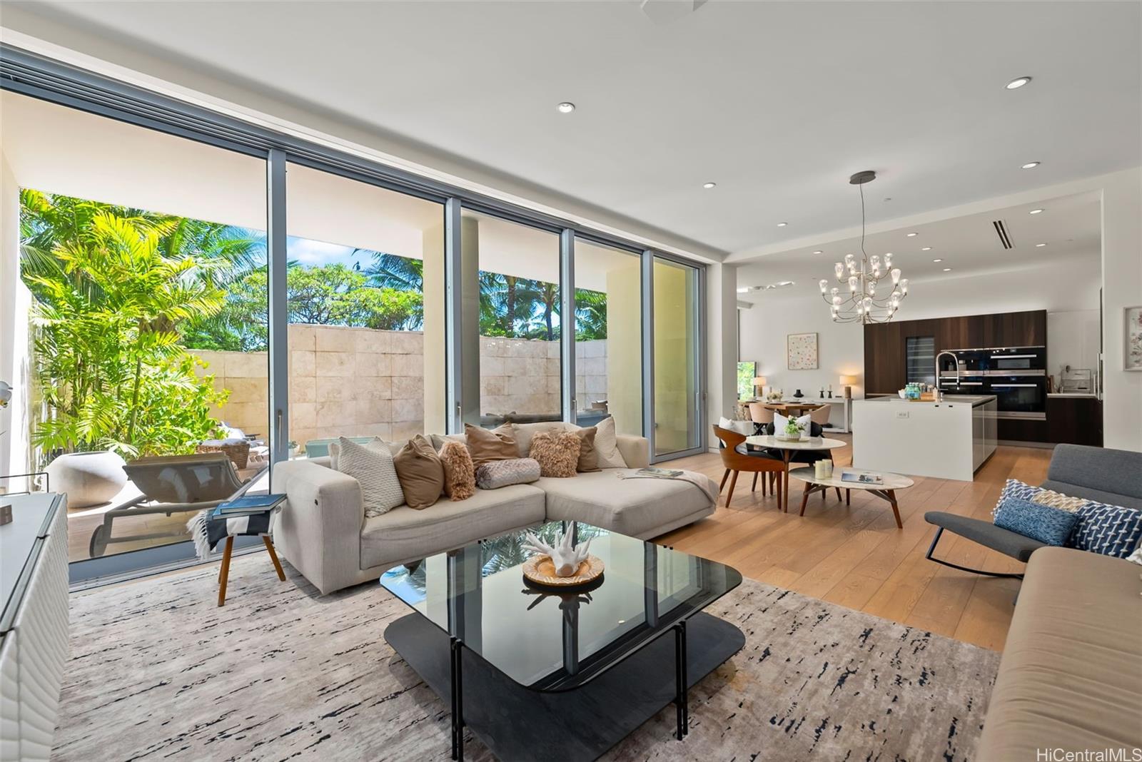 1118 Ala Moana Blvd townhouse # 4, Honolulu, Hawaii - photo 9 of 25