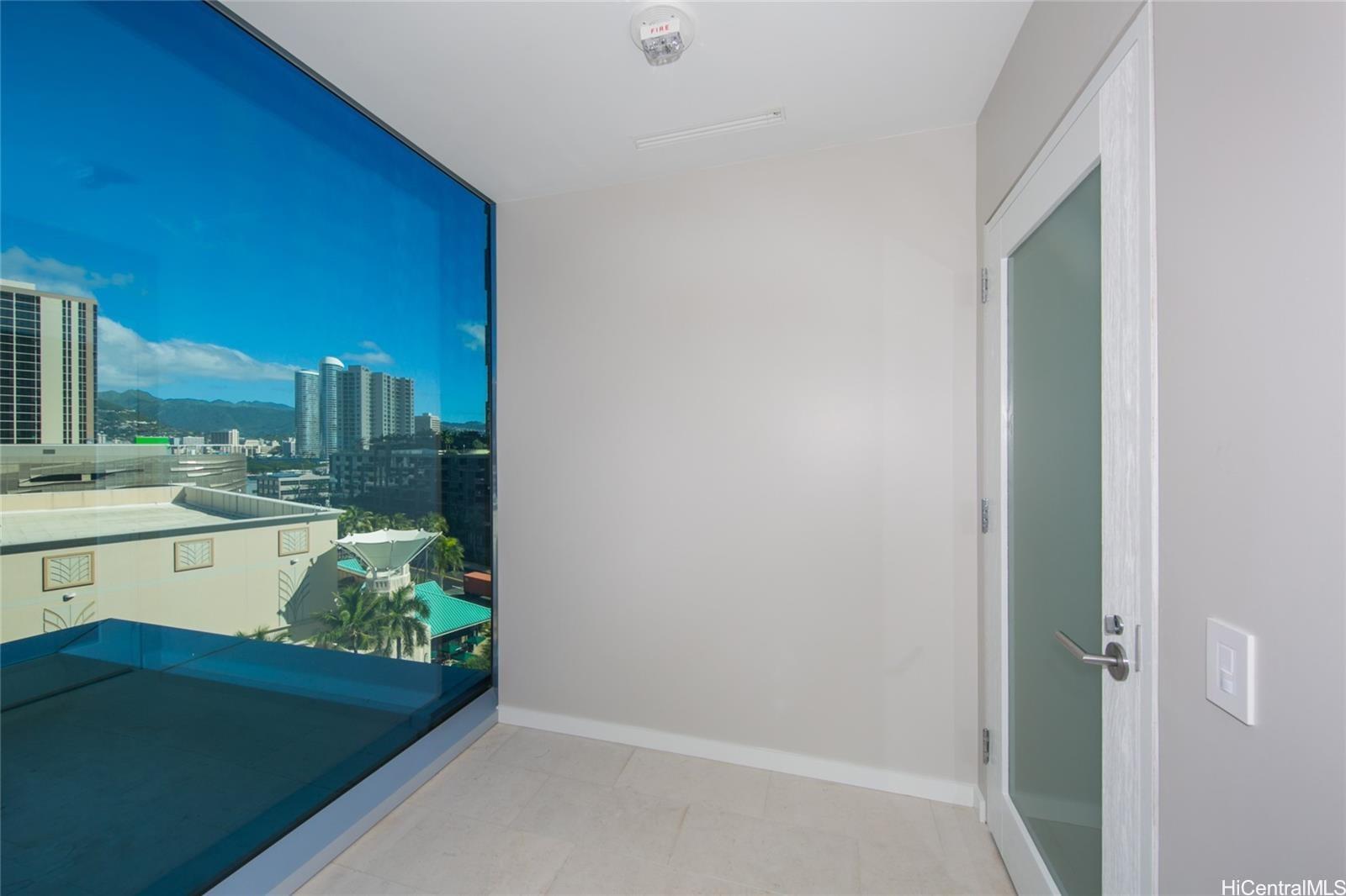 Waiea - 1118 Ala Moana condo # 805, Honolulu, Hawaii - photo 15 of 16