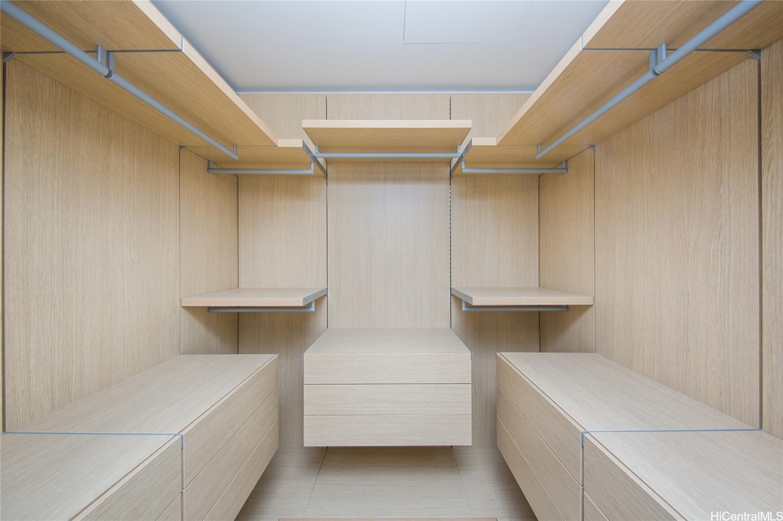 Waiea - 1118 Ala Moana condo # 805, Honolulu, Hawaii - photo 9 of 16