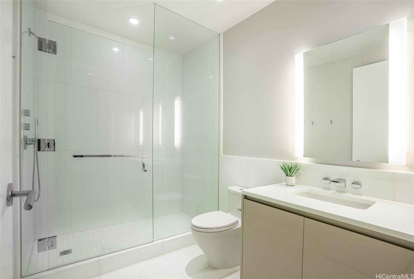 Waiea - 1118 Ala Moana condo # 903, Honolulu, Hawaii - photo 17 of 24