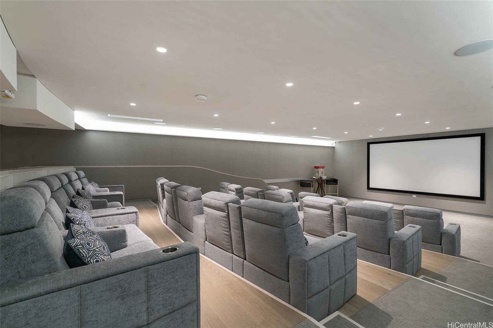 Waiea - 1118 Ala Moana condo # 903, Honolulu, Hawaii - photo 20 of 24