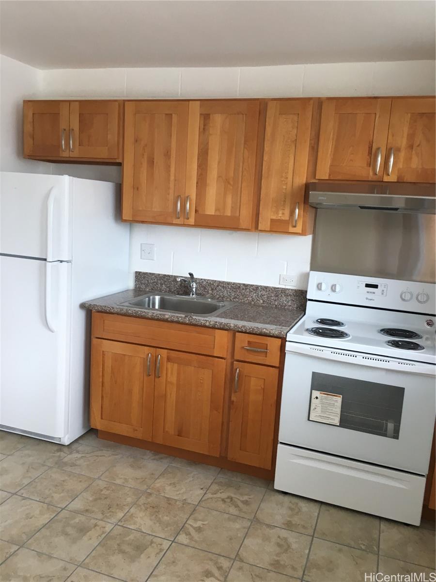 1118 Hoolai St Honolulu - Rental - photo 2 of 13