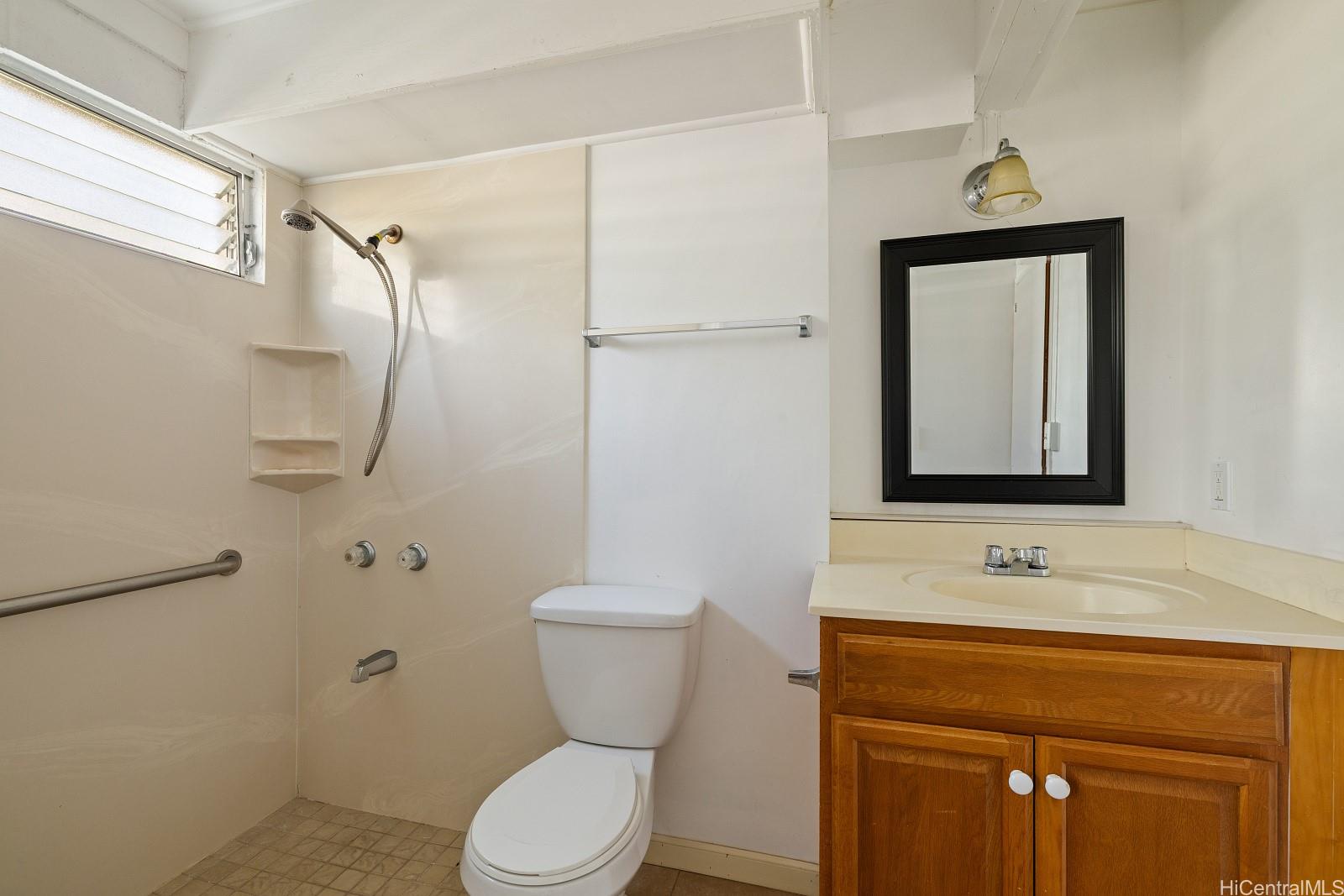 1118  Kaili Street Kalihi-lower, Honolulu home - photo 18 of 25