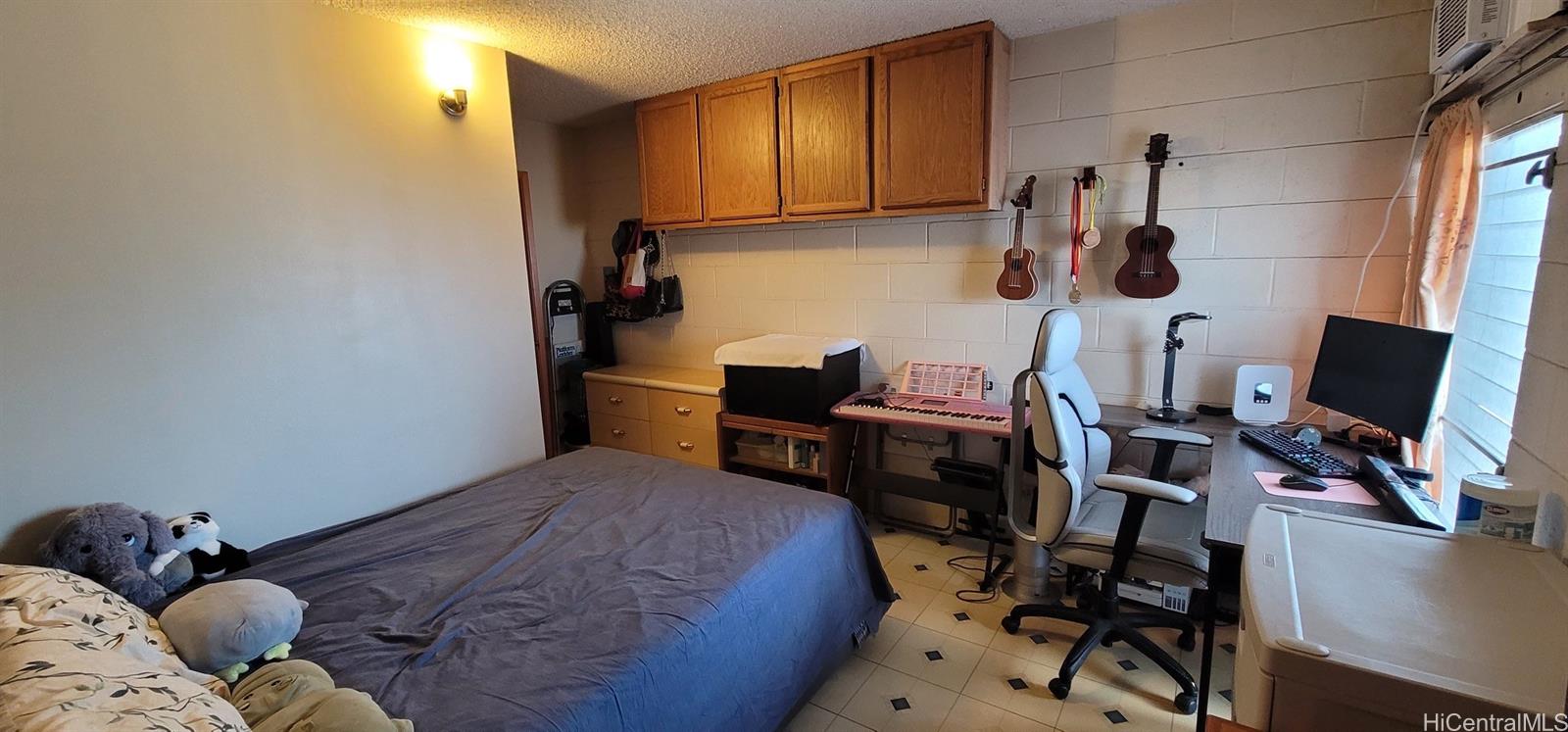 Banyan Gardens condo # 314, Honolulu, Hawaii - photo 11 of 12