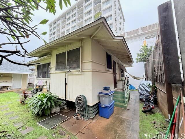 1119 Young Street Honolulu - Multi-family - photo 12 of 18