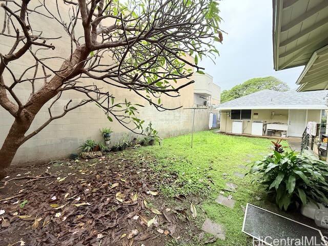 1119 Young Street Honolulu - Multi-family - photo 17 of 18