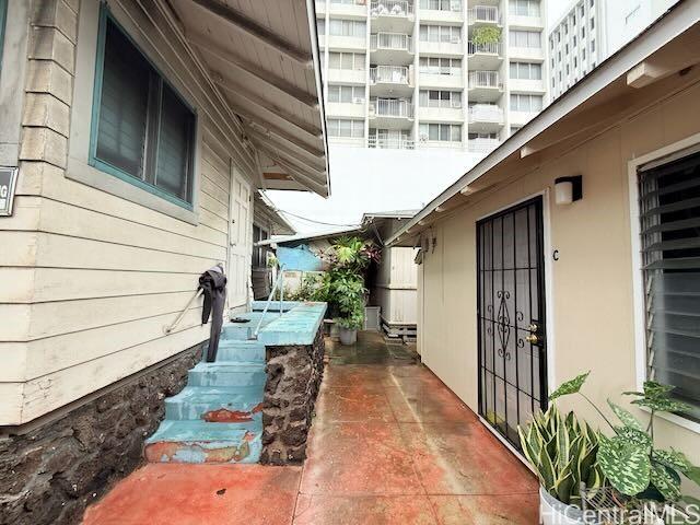 1119 Young Street Honolulu - Multi-family - photo 6 of 18