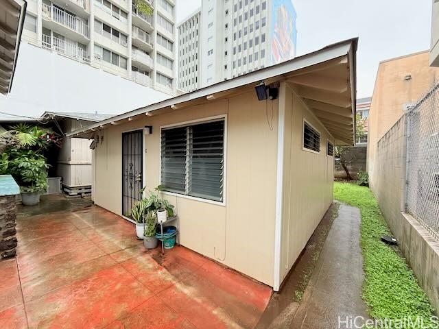 1119 Young Street Honolulu - Multi-family - photo 7 of 18