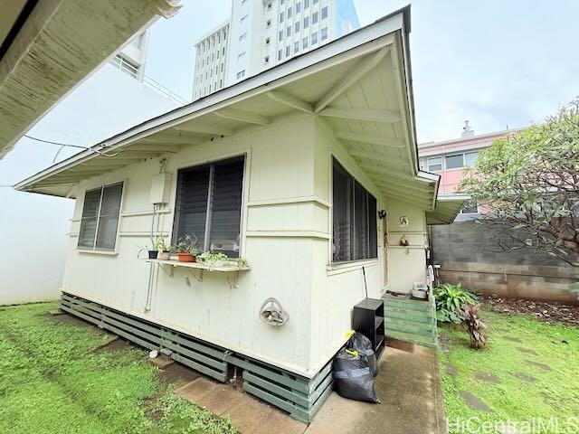 1119 Young Street Honolulu - Multi-family - photo 10 of 18
