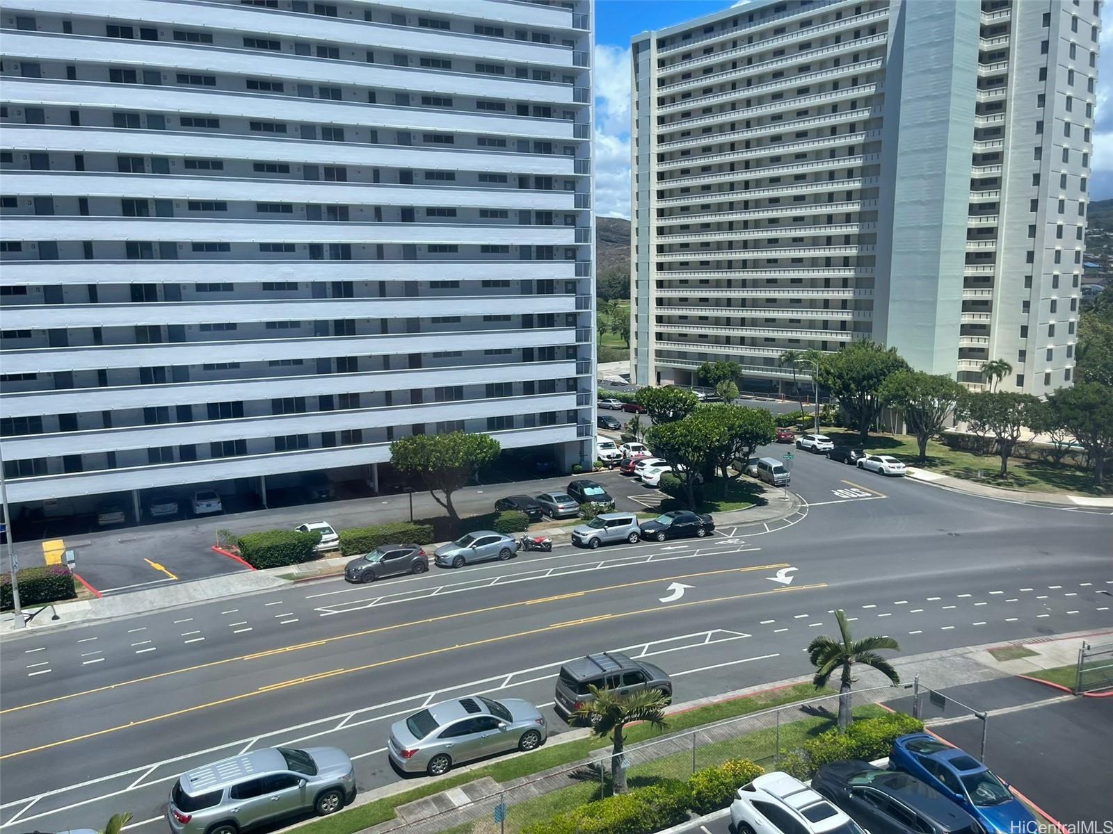 Lakeview Gardens condo # 501, Honolulu, Hawaii - photo 24 of 25