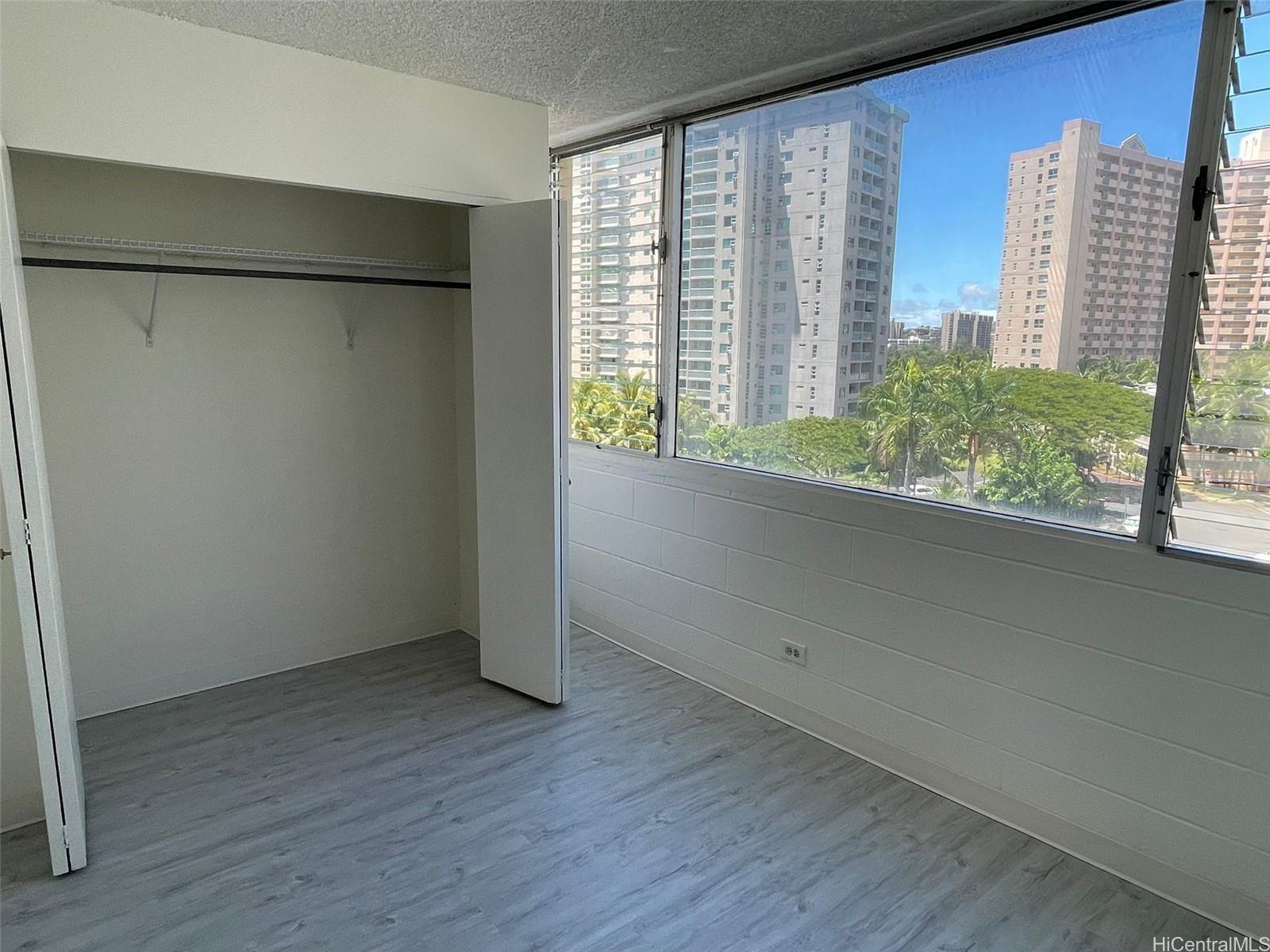 Lakeview Gardens condo # 501, Honolulu, Hawaii - photo 6 of 25