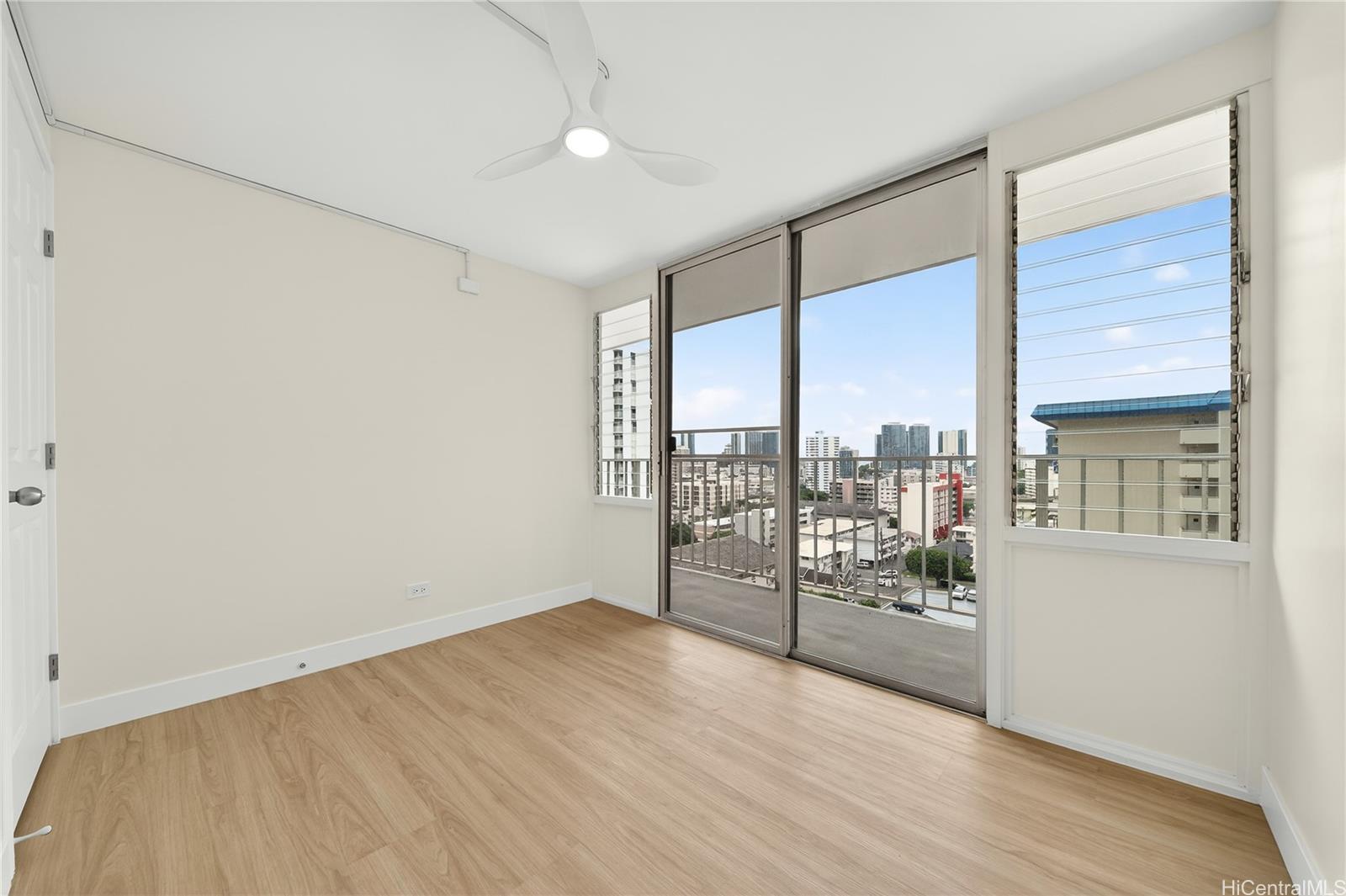 Wilder Regent condo # 1000B, Honolulu, Hawaii - photo 15 of 20