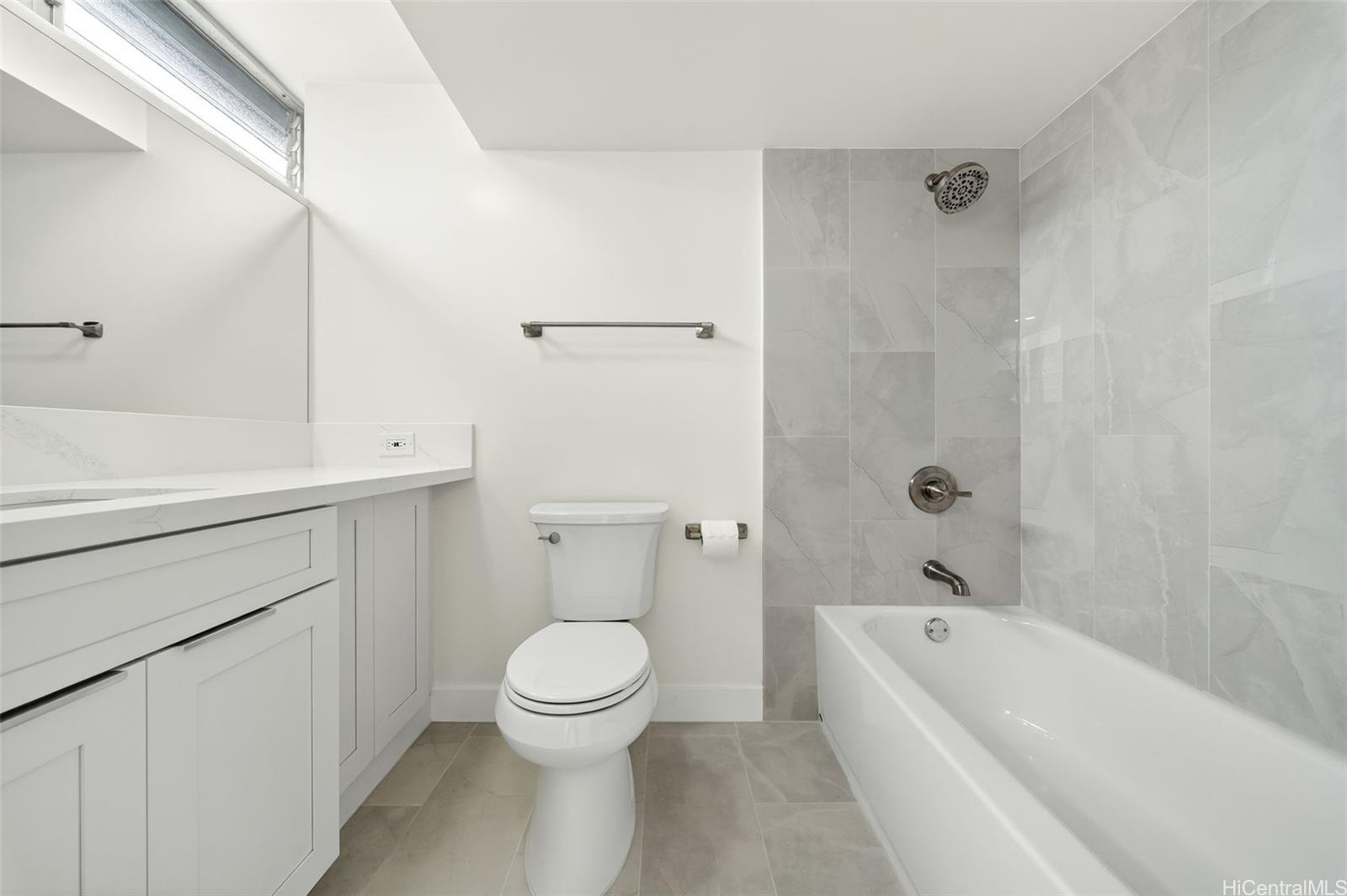 Wilder Regent condo # 1000B, Honolulu, Hawaii - photo 9 of 20