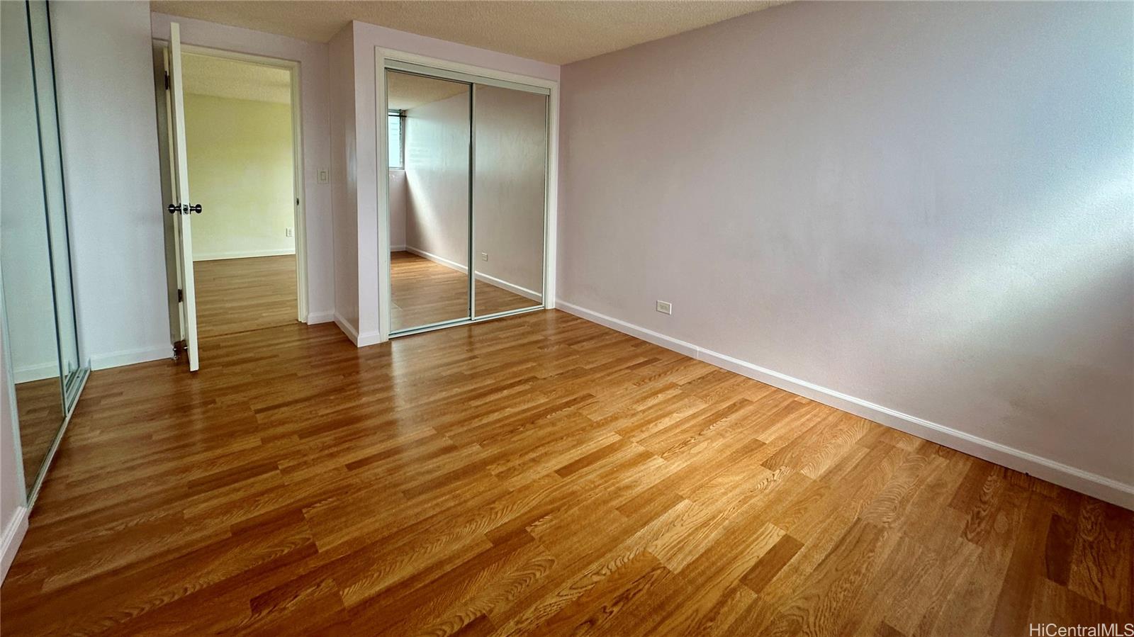 Wilder Regent condo # 900B, Honolulu, Hawaii - photo 5 of 19