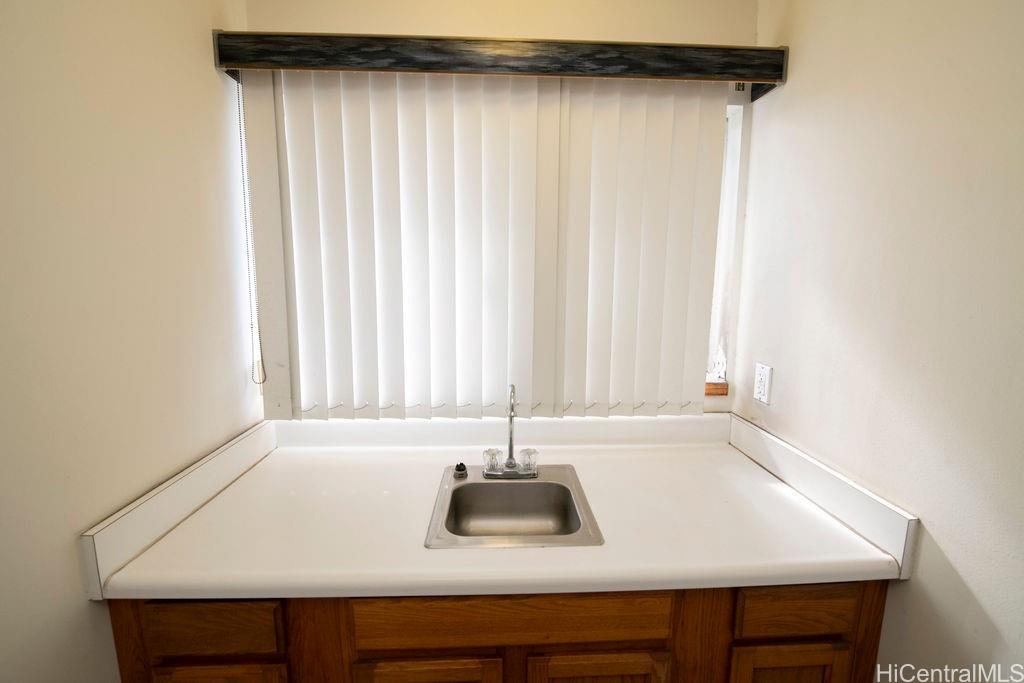 1122  4th Ave Kaimuki, Diamond Head home - photo 15 of 24