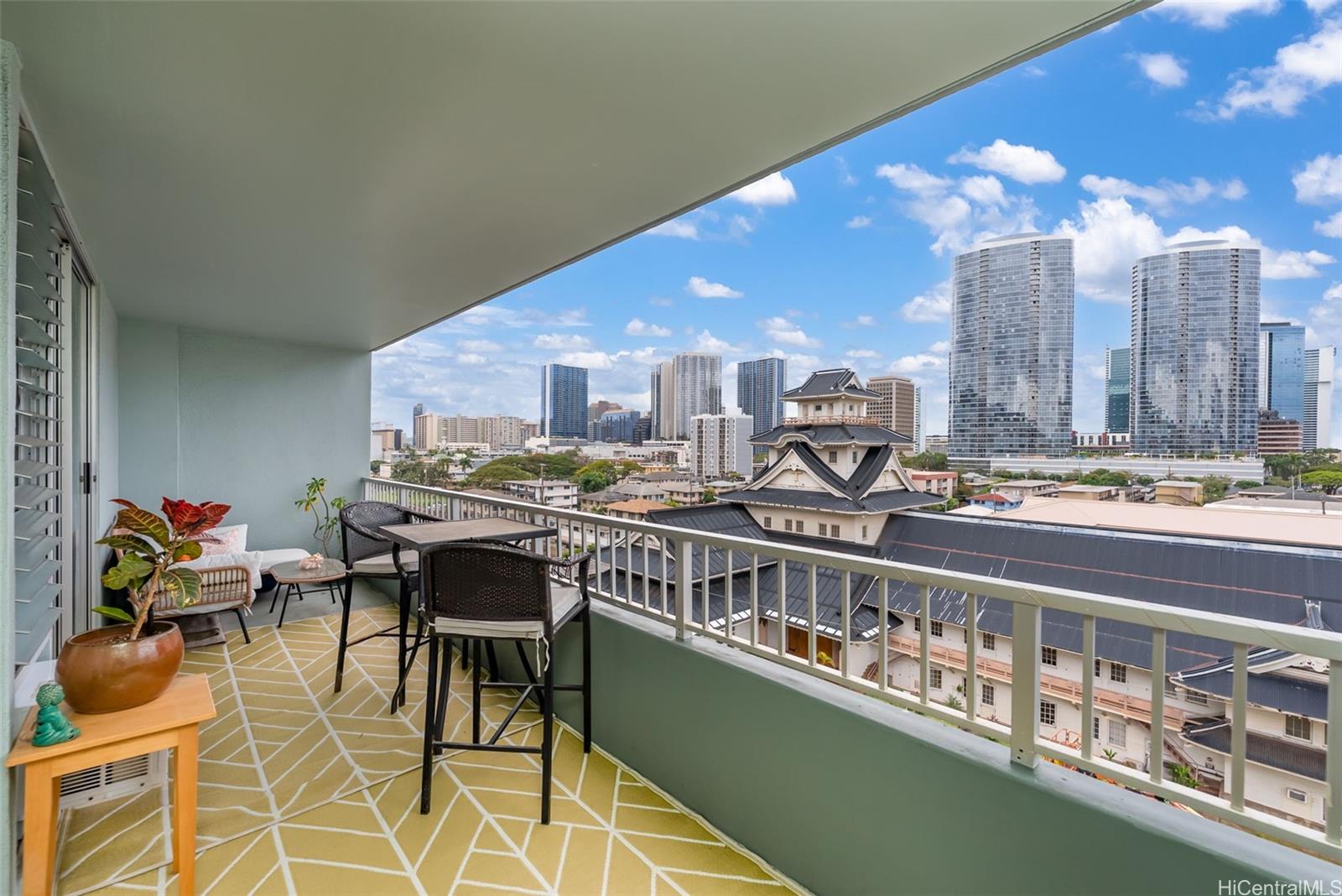 Elms condo # 702, Honolulu, Hawaii - photo 12 of 25