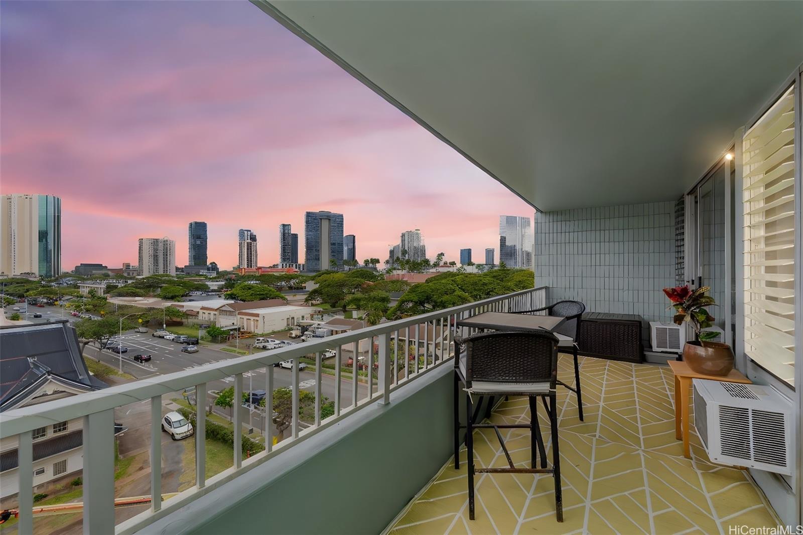 Elms condo # 702, Honolulu, Hawaii - photo 20 of 25