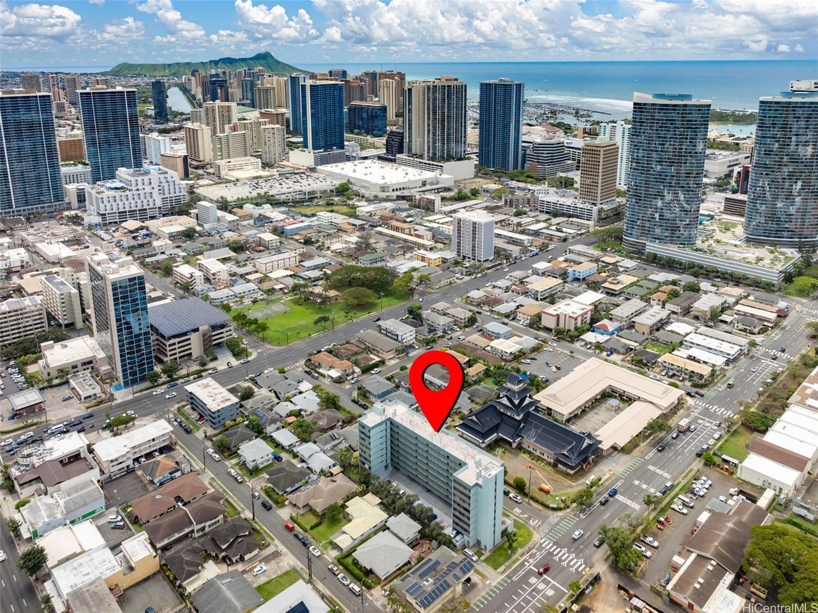 Elms condo # 702, Honolulu, Hawaii - photo 21 of 25