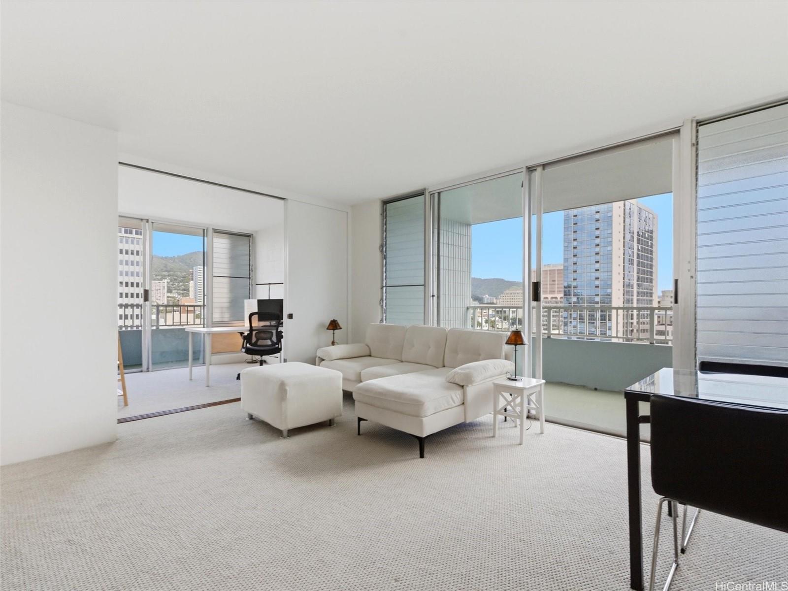 Elms condo # 809, Honolulu, Hawaii - photo 2 of 25