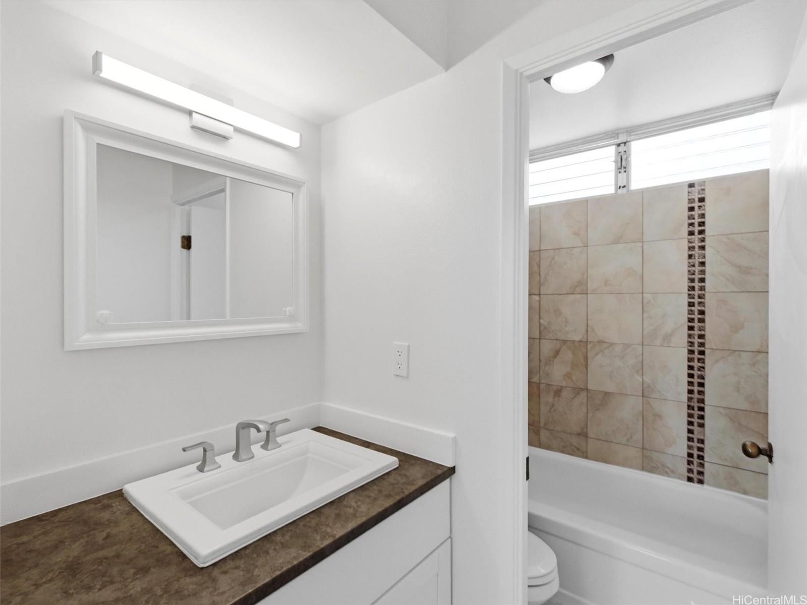 Elms condo # 809, Honolulu, Hawaii - photo 15 of 25