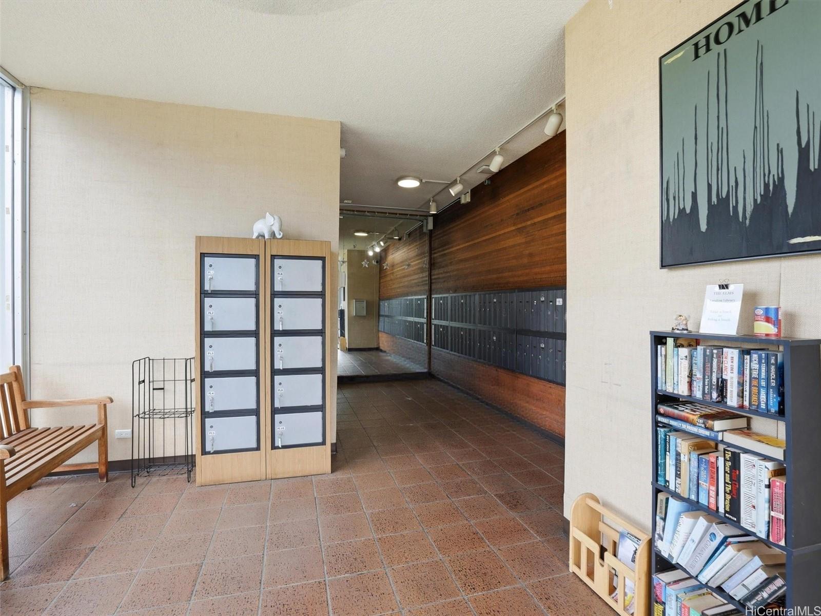 Elms condo # 809, Honolulu, Hawaii - photo 22 of 25