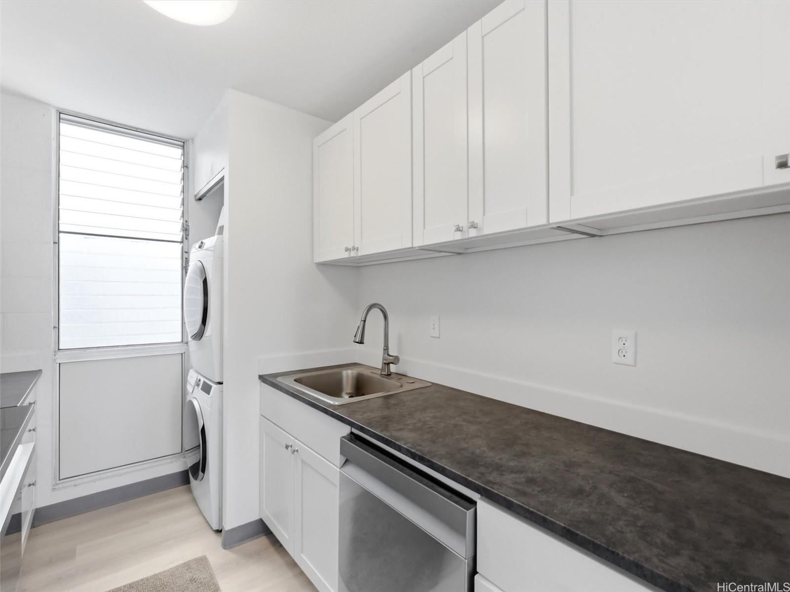 Elms condo # 809, Honolulu, Hawaii - photo 7 of 25