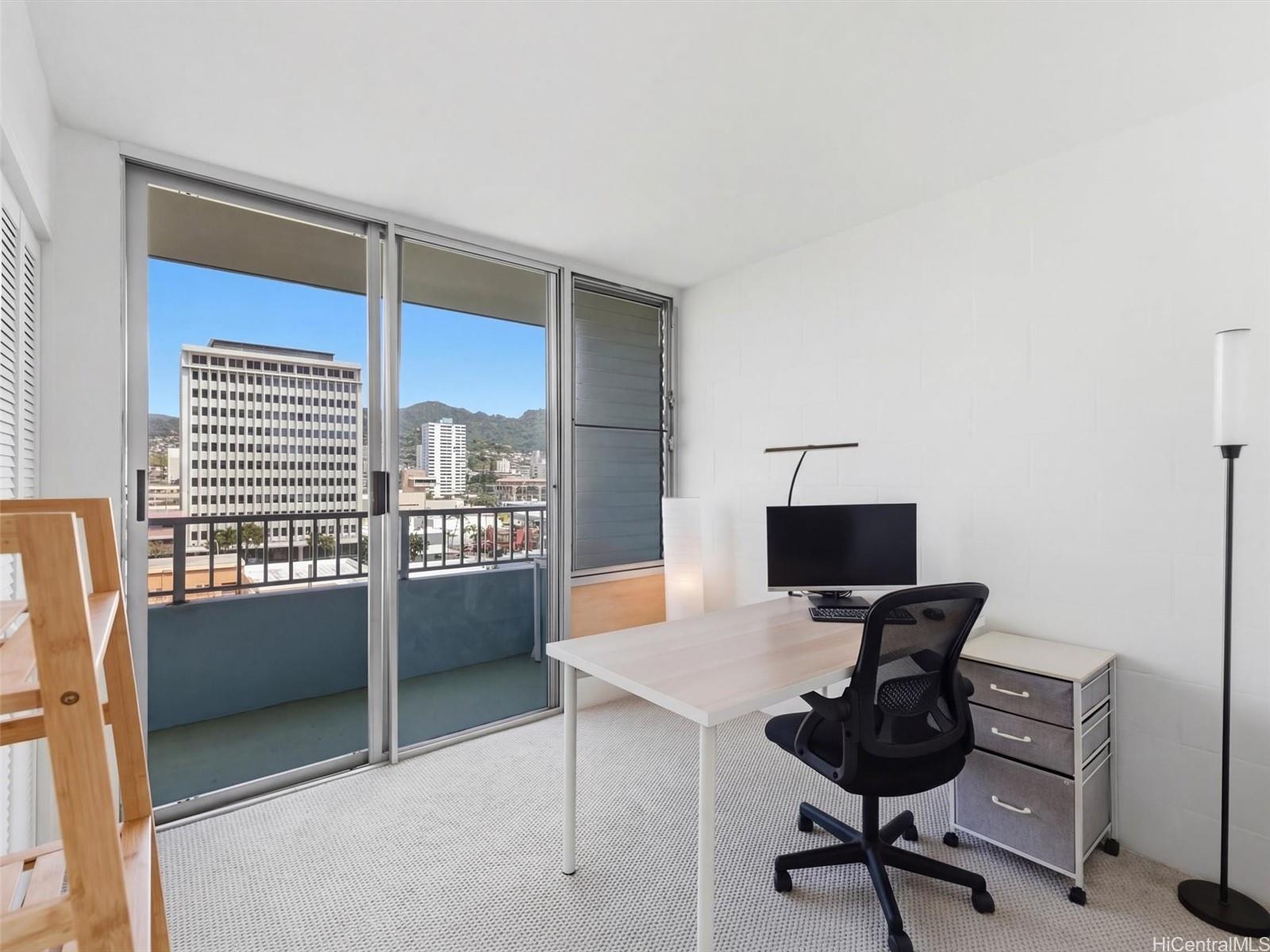 Elms condo # 809, Honolulu, Hawaii - photo 8 of 25