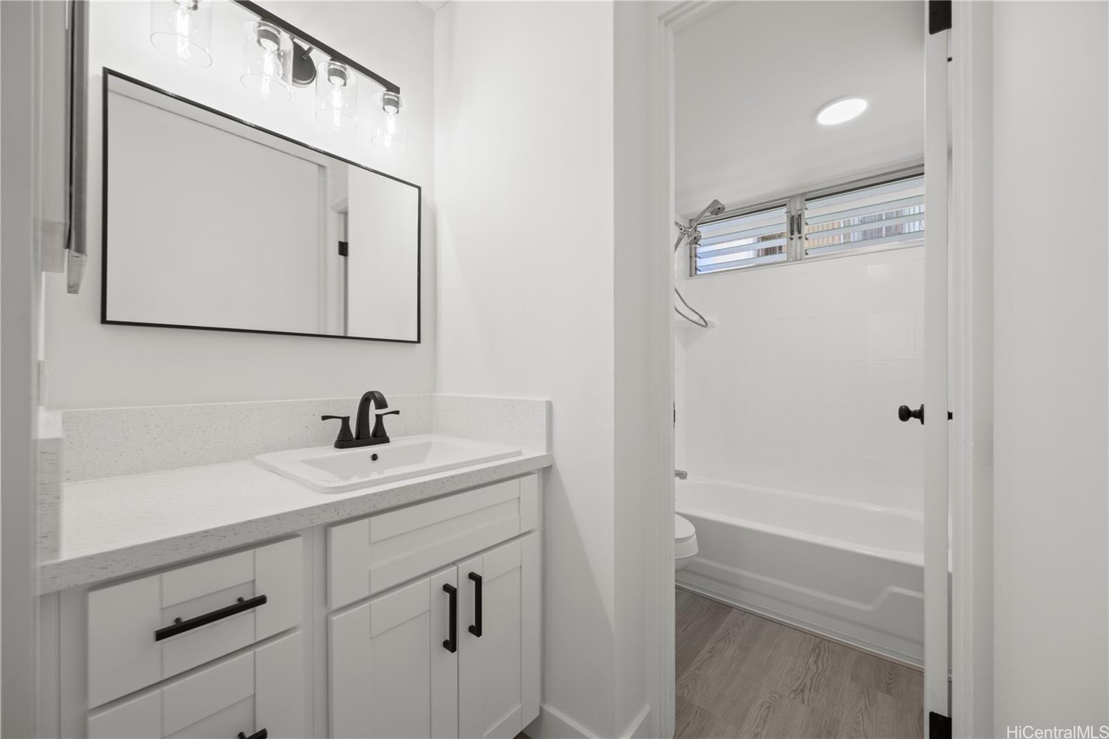 Kaahumanu Plaza condo # 405, Honolulu, Hawaii - photo 15 of 22