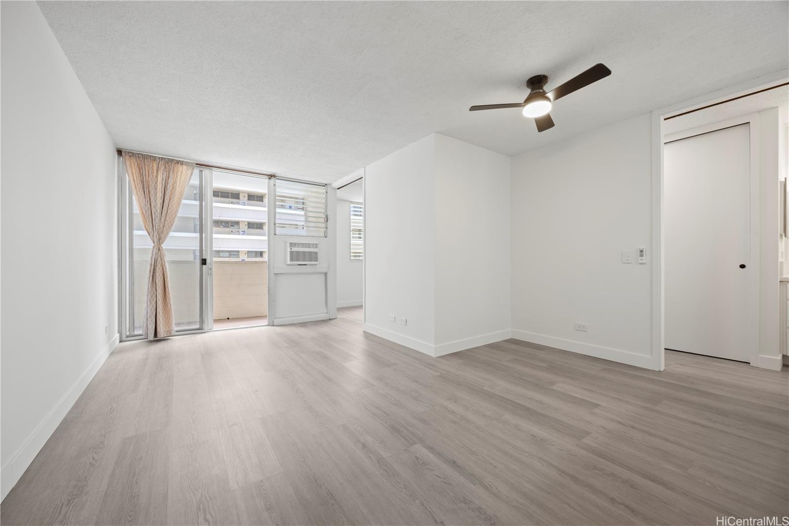 Kaahumanu Plaza condo # 405, Honolulu, Hawaii - photo 8 of 22