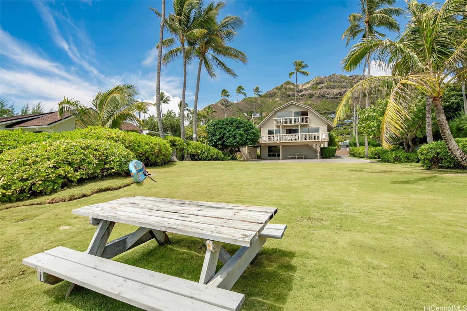 1122  Mokulua Drive Lanikai, Kailua home - photo 22 of 25