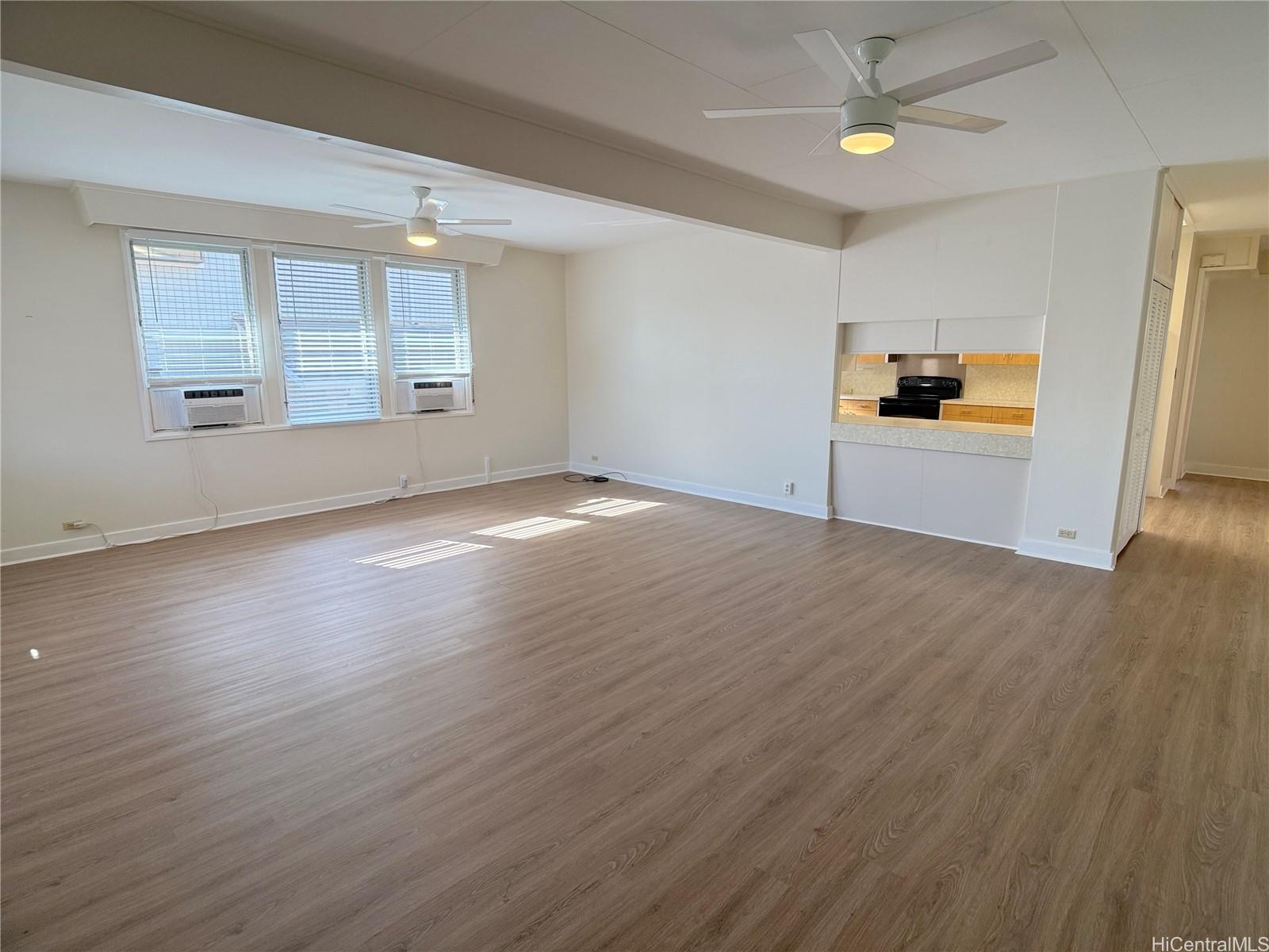 1124 16th Ave Honolulu - Rental - photo 2 of 15
