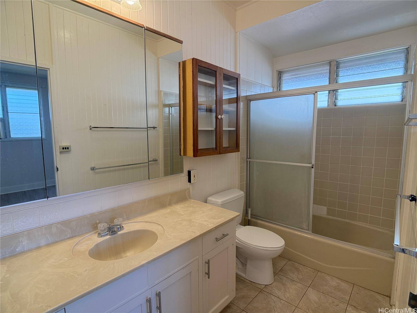 1124 16th Ave Honolulu - Rental - photo 8 of 15