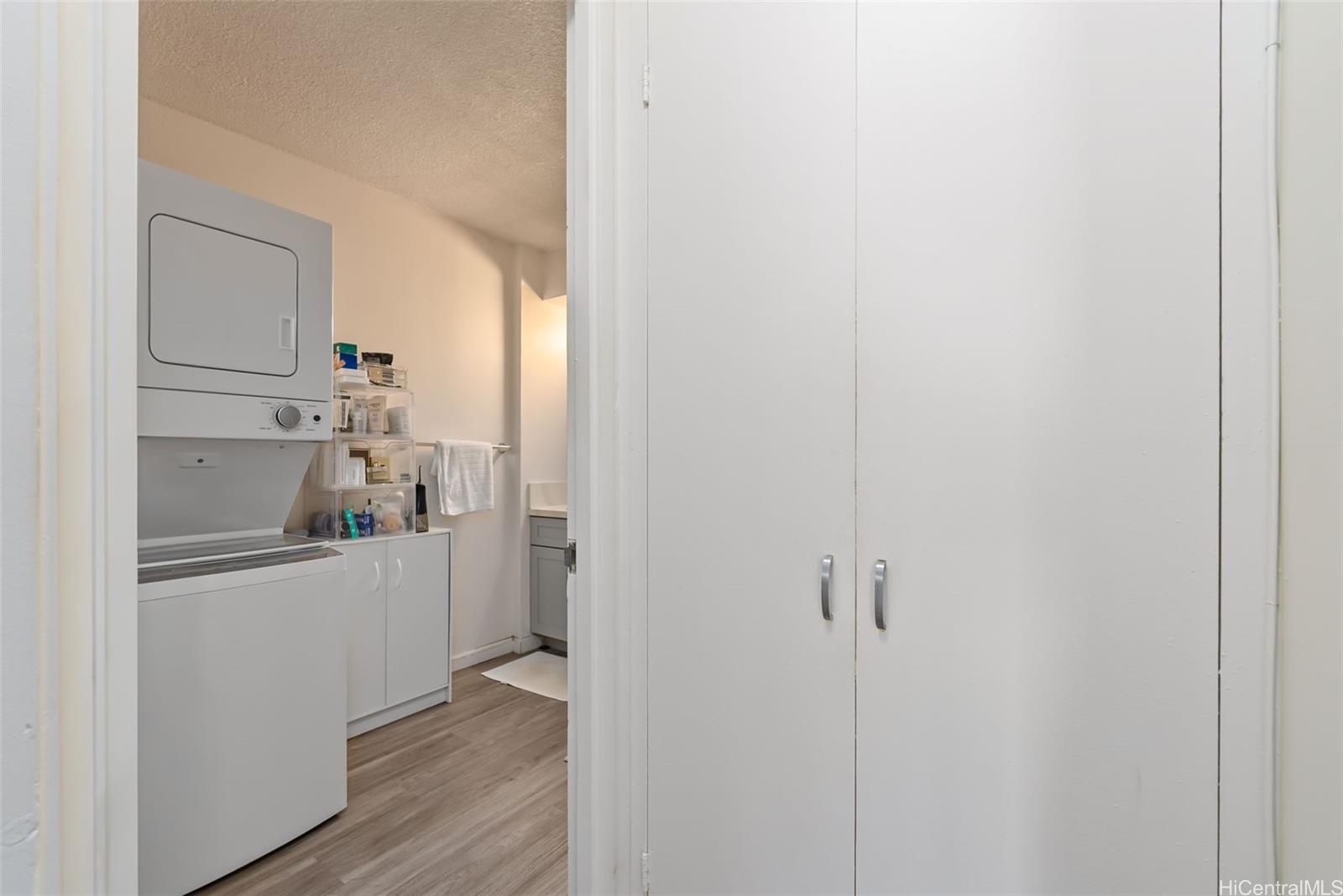 Pacificana Atlas condo # 503, Honolulu, Hawaii - photo 16 of 24