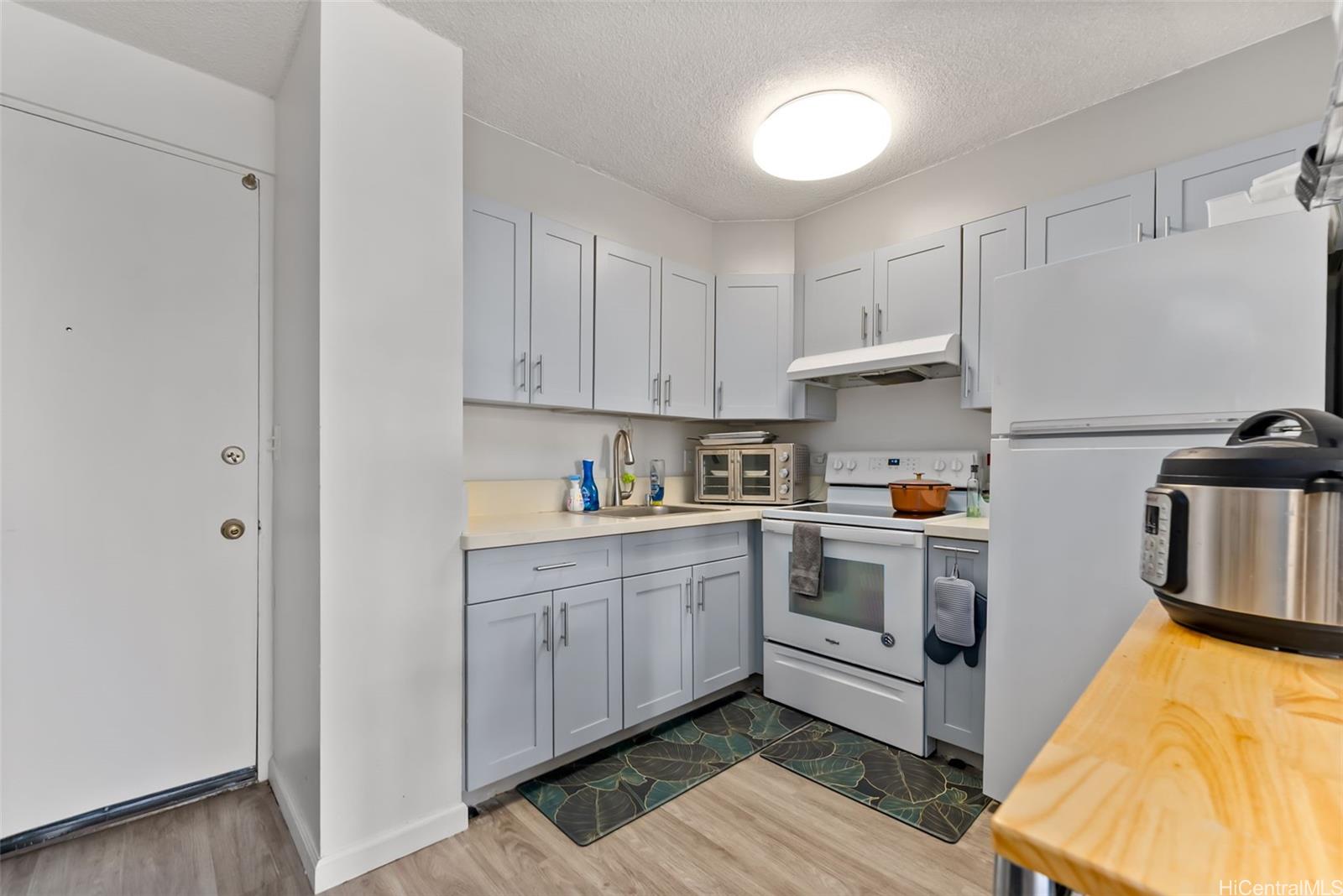 Pacificana Atlas condo # 503, Honolulu, Hawaii - photo 9 of 24