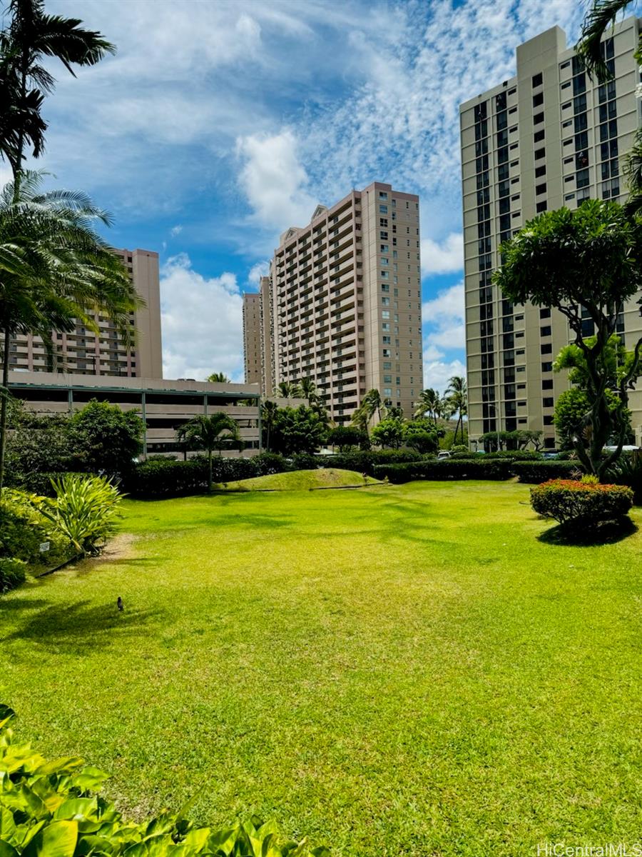 Greenwood condo # 802, Honolulu, Hawaii - photo 16 of 19