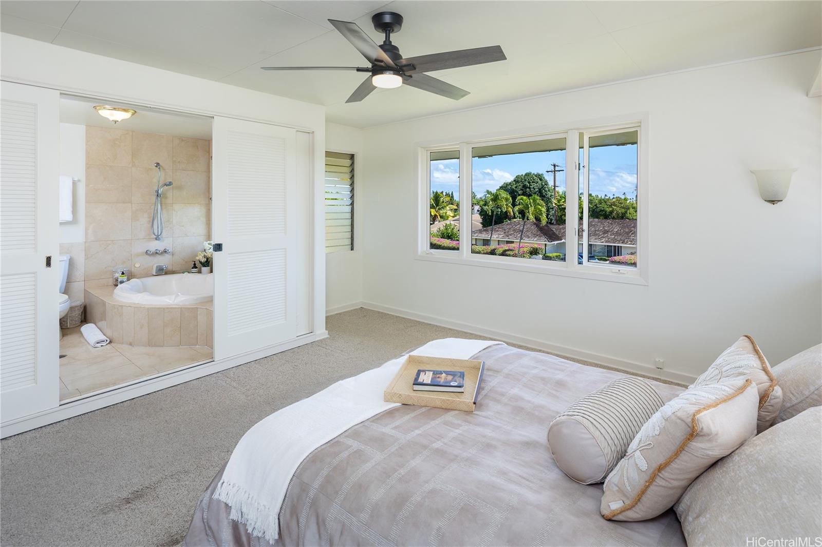 1129  Koloa Street Kahala Area, Diamond Head home - photo 13 of 25