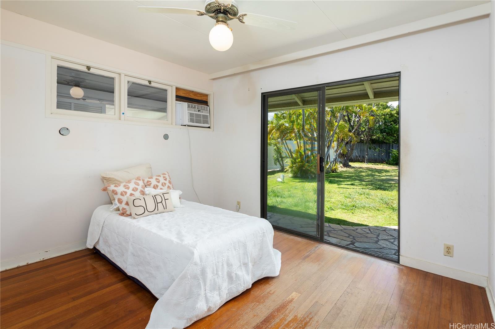 1129  Koloa Street Kahala Area, Diamond Head home - photo 16 of 25