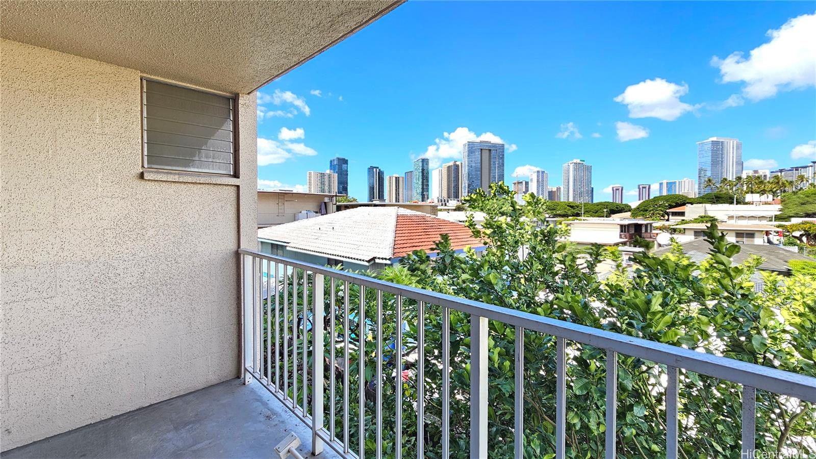 Rycroft Manor condo # 302, Honolulu, Hawaii - photo 13 of 22