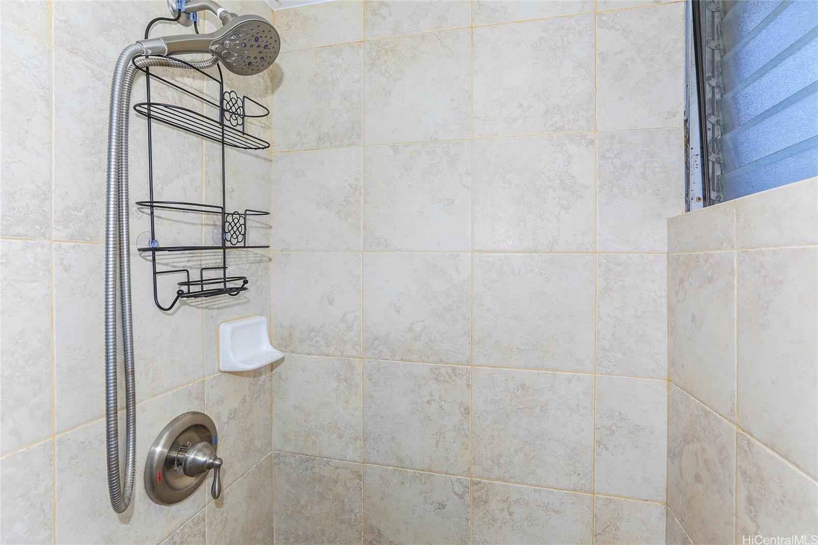 Rycroft Manor condo # 405, Honolulu, Hawaii - photo 12 of 24