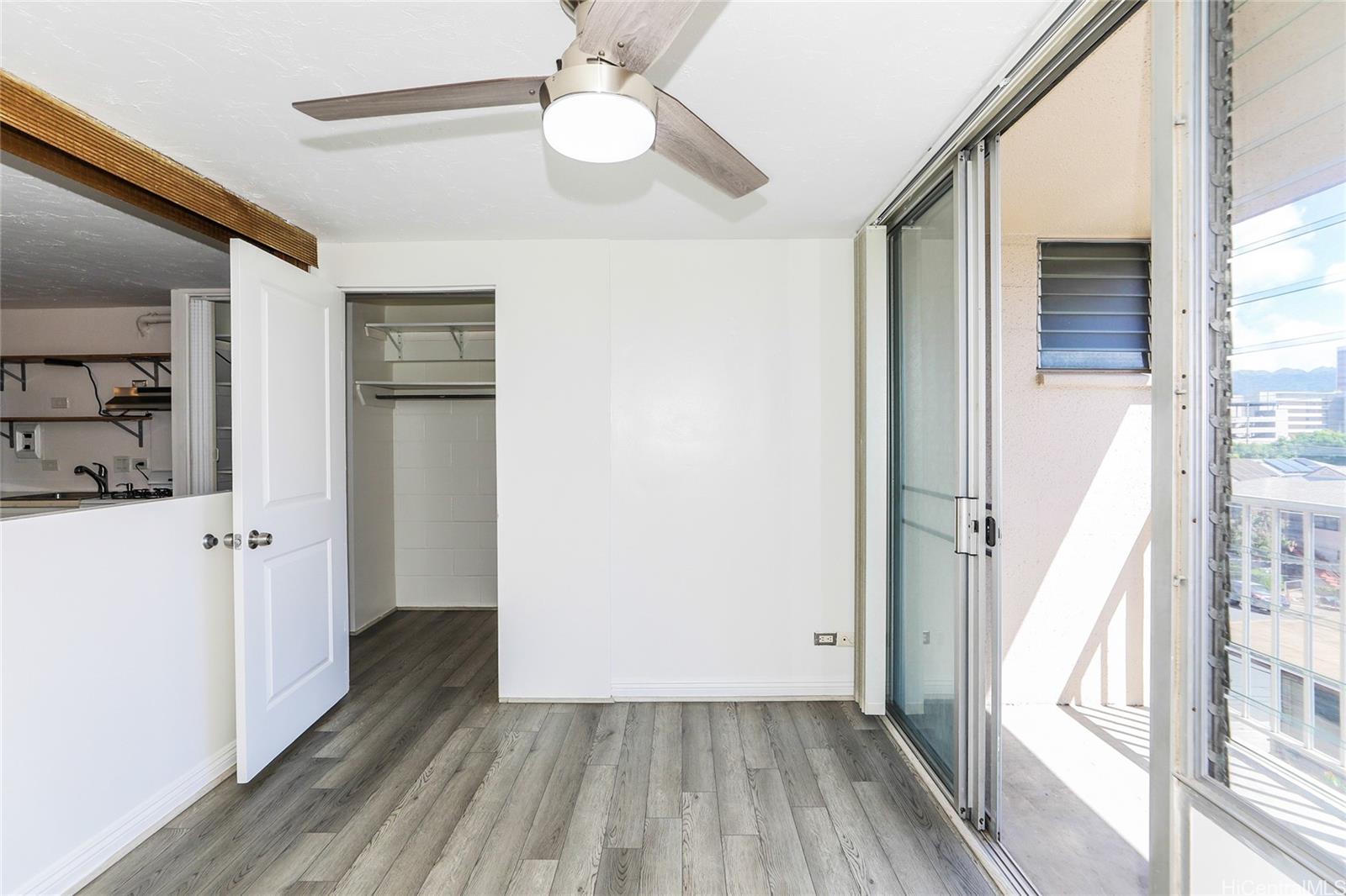 Rycroft Manor condo # 405, Honolulu, Hawaii - photo 13 of 24