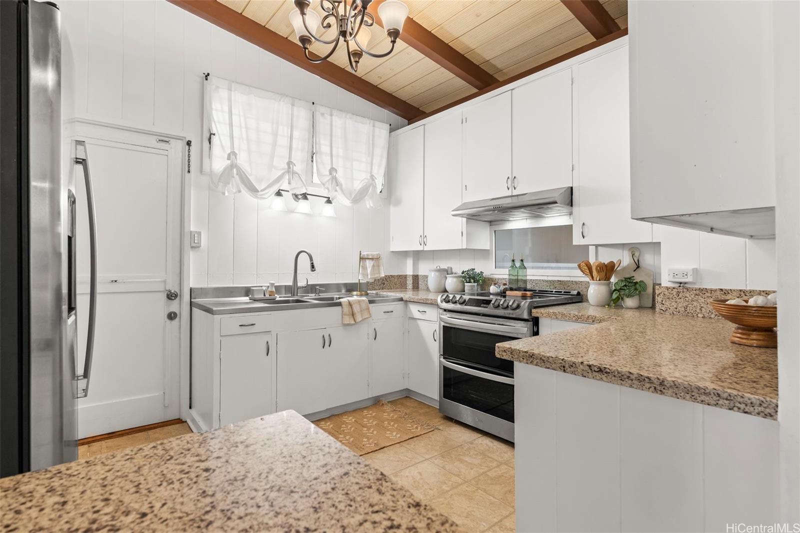 113  Circle Drive Wahiawa Area, Central home - photo 9 of 18