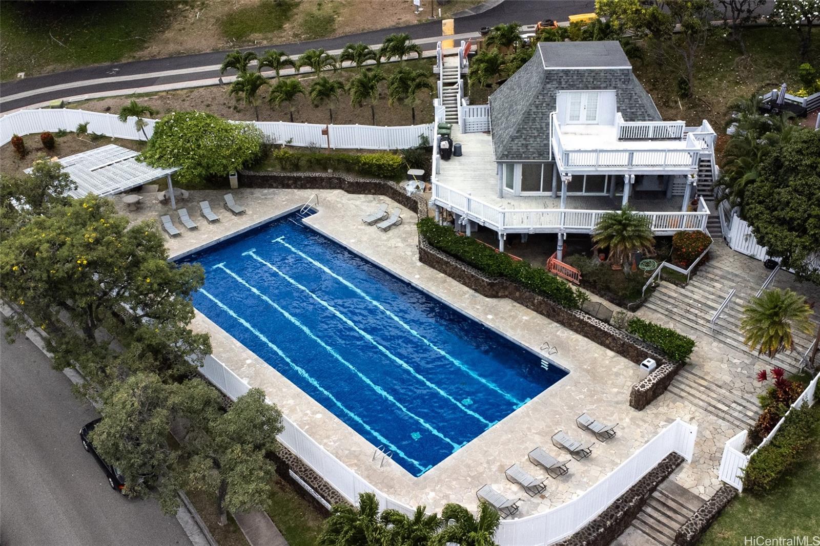 Mariners Village 3 condo # C, Honolulu, Hawaii - photo 21 of 25