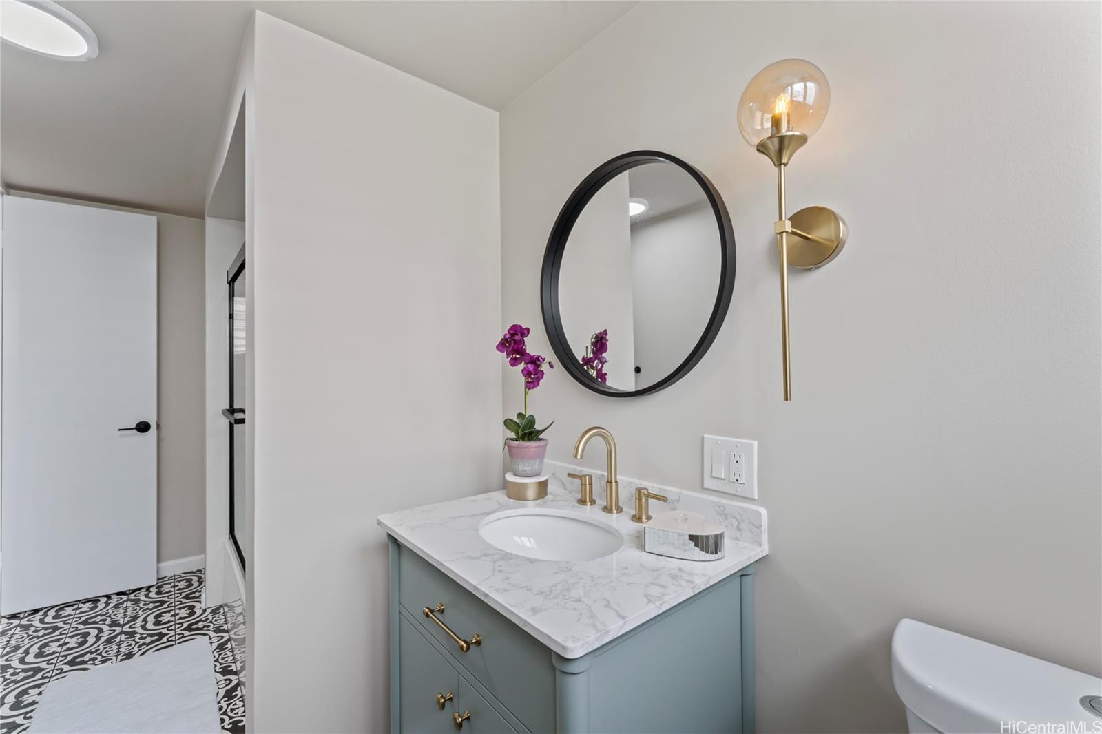 Makiki Manor condo # 301, Honolulu, Hawaii - photo 16 of 20