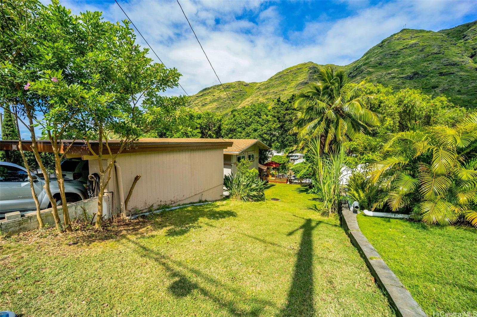 1132  Mona Street Aina Haina Area, Diamond Head home - photo 22 of 23