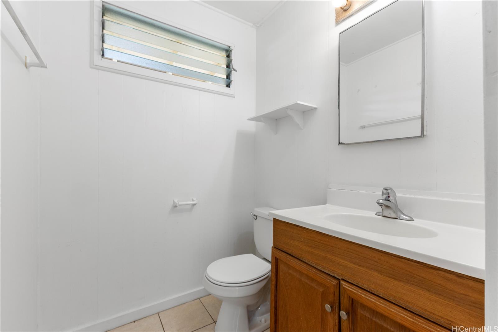 1133  Hui St Keolu Hills, Kailua home - photo 24 of 25