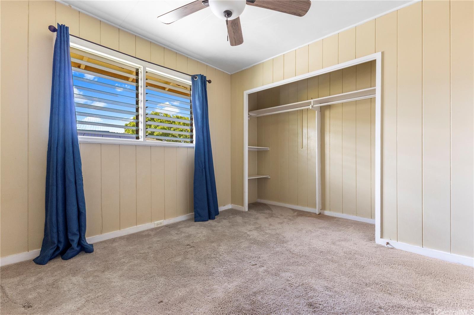 1133  Hui St Keolu Hills, Kailua home - photo 9 of 25